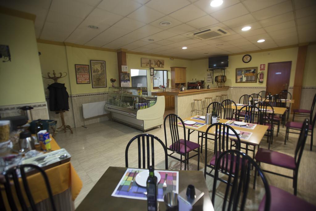Hotel San Juan Miguelturra Екстериор снимка