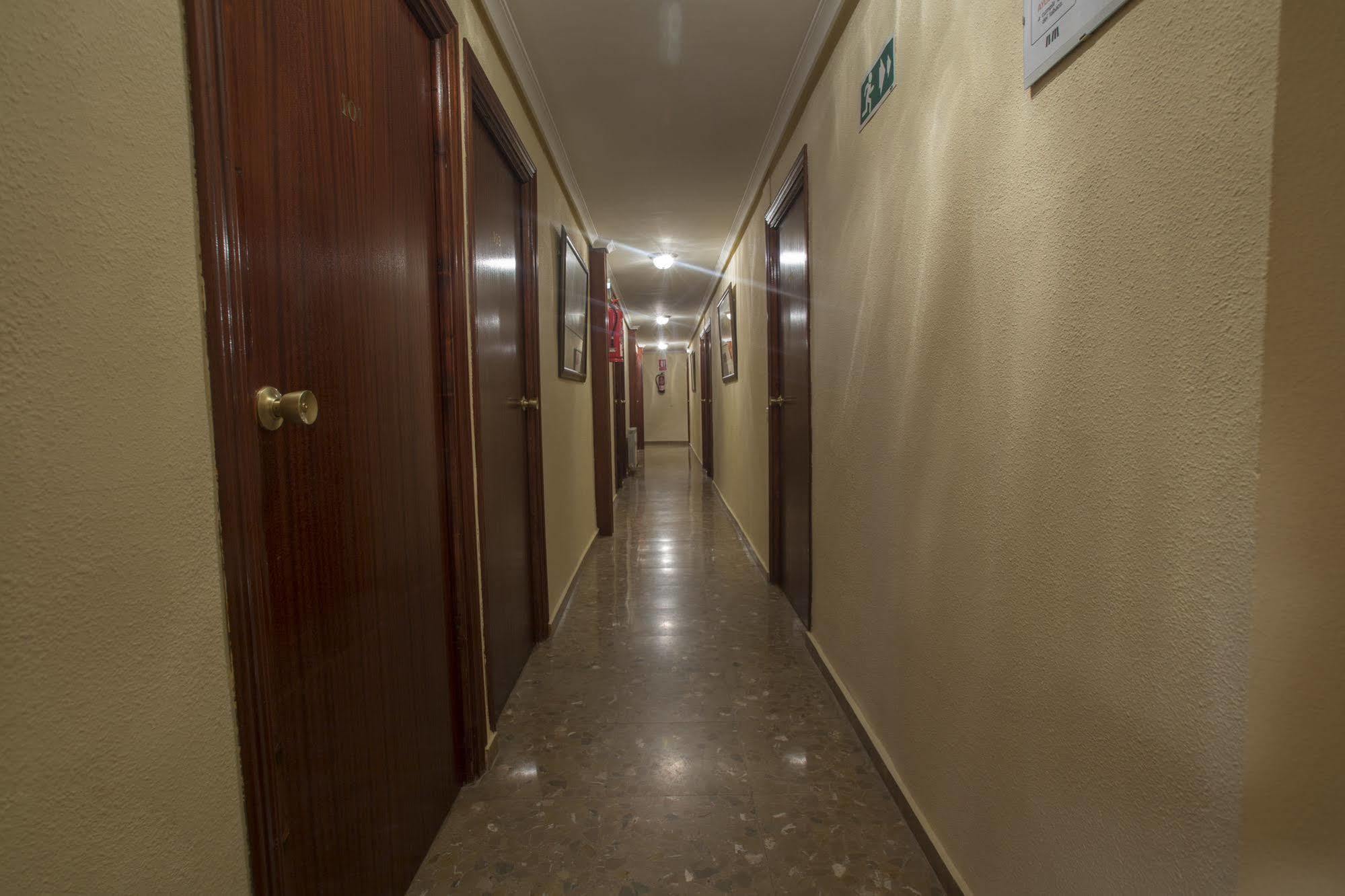 Hotel San Juan Miguelturra Екстериор снимка